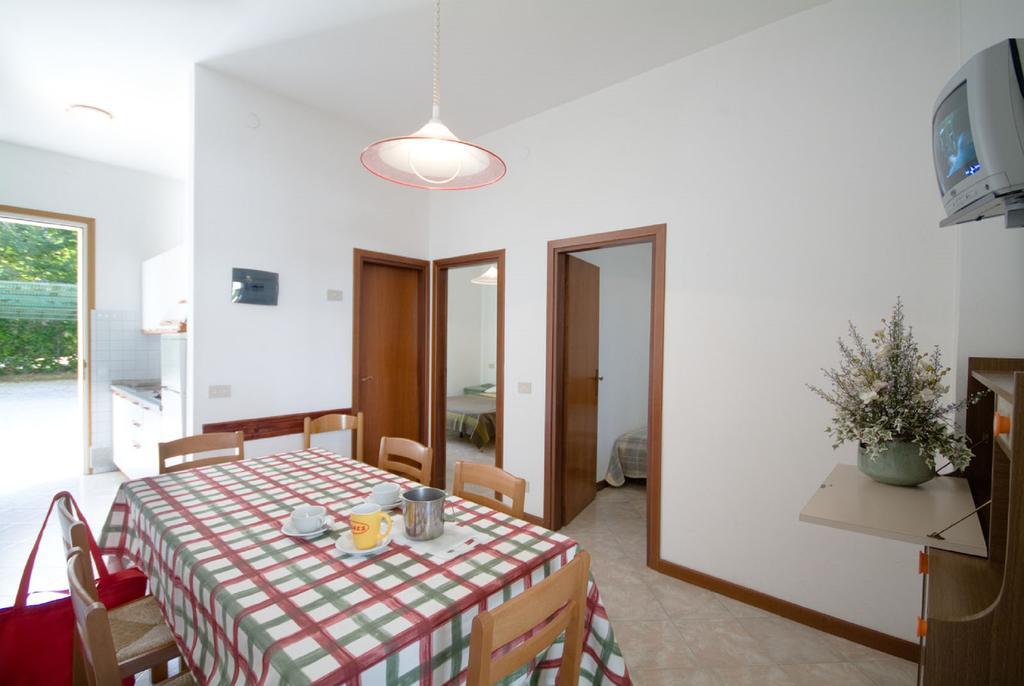 Condominio Brionetta Bibione Exterior foto